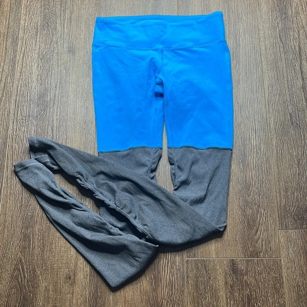Alo Yoga High Waisted Goddess Legging. M